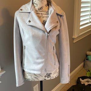 Solitaire light gray faux suede moto jacket
